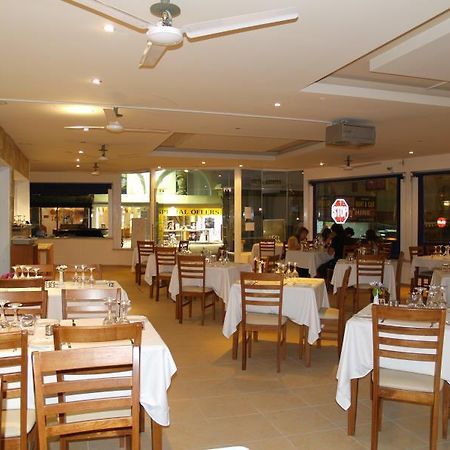 Daphne Hotel Apartments Cyprus Paphos Buitenkant foto